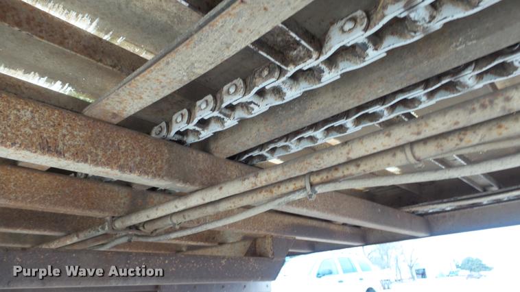 image for item J5724 2007 Artex V7 silage trailer