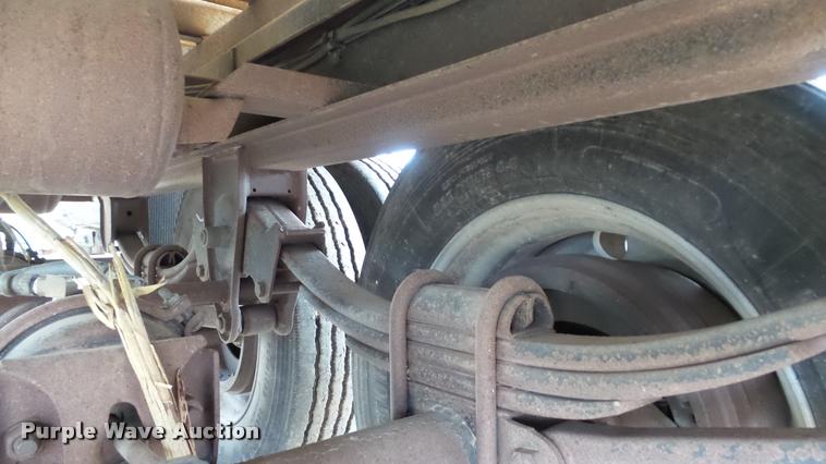 image for item J5724 2007 Artex V7 silage trailer