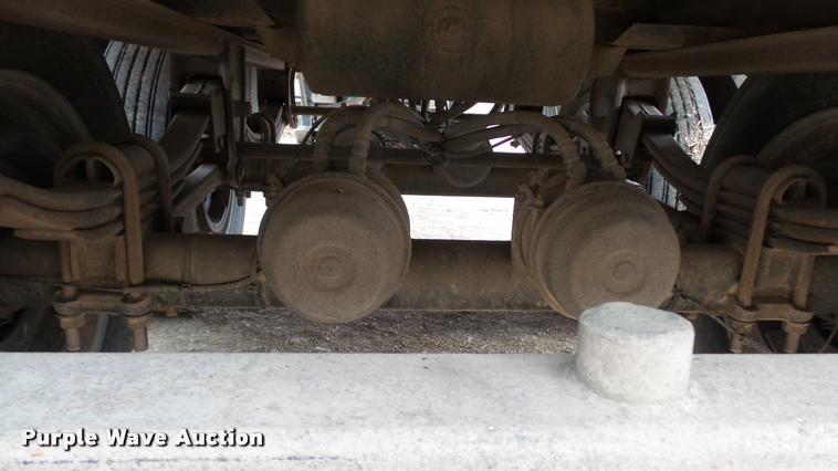 image for item J5724 2007 Artex V7 silage trailer