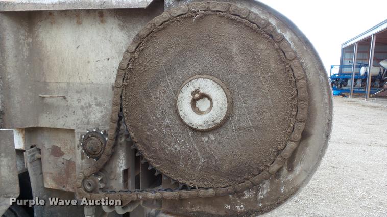 image for item J5724 2007 Artex V7 silage trailer