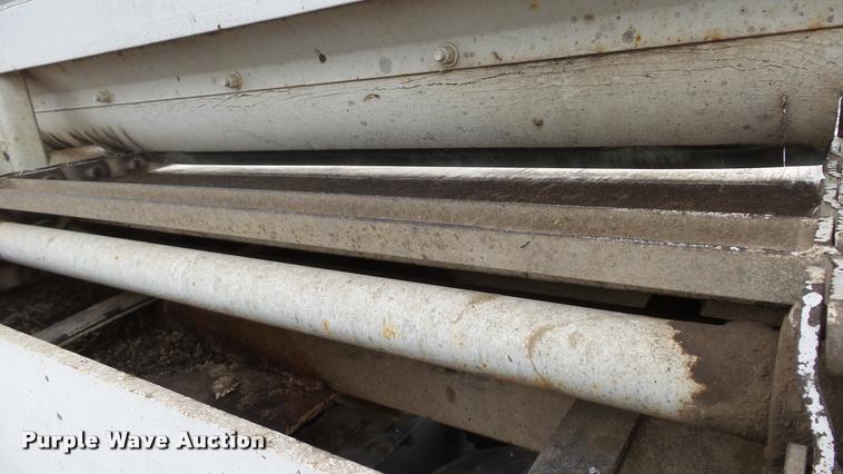 image for item J5724 2007 Artex V7 silage trailer