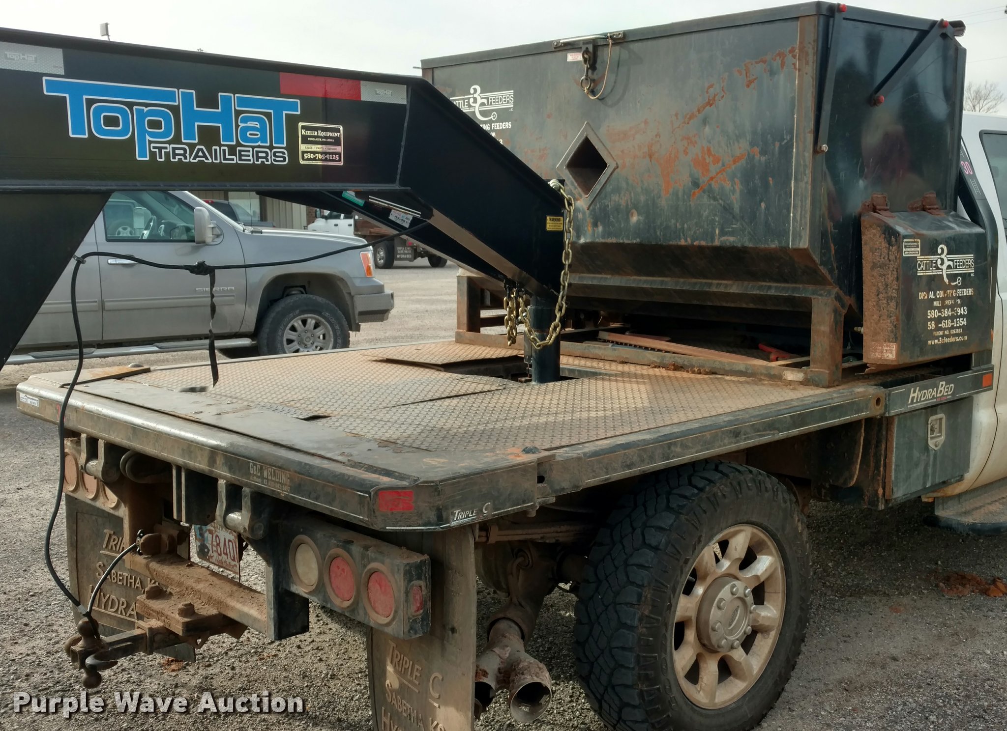 Hydra Bed series 30 bale bed in Medicine Lodge, KS Item BU9876 sold