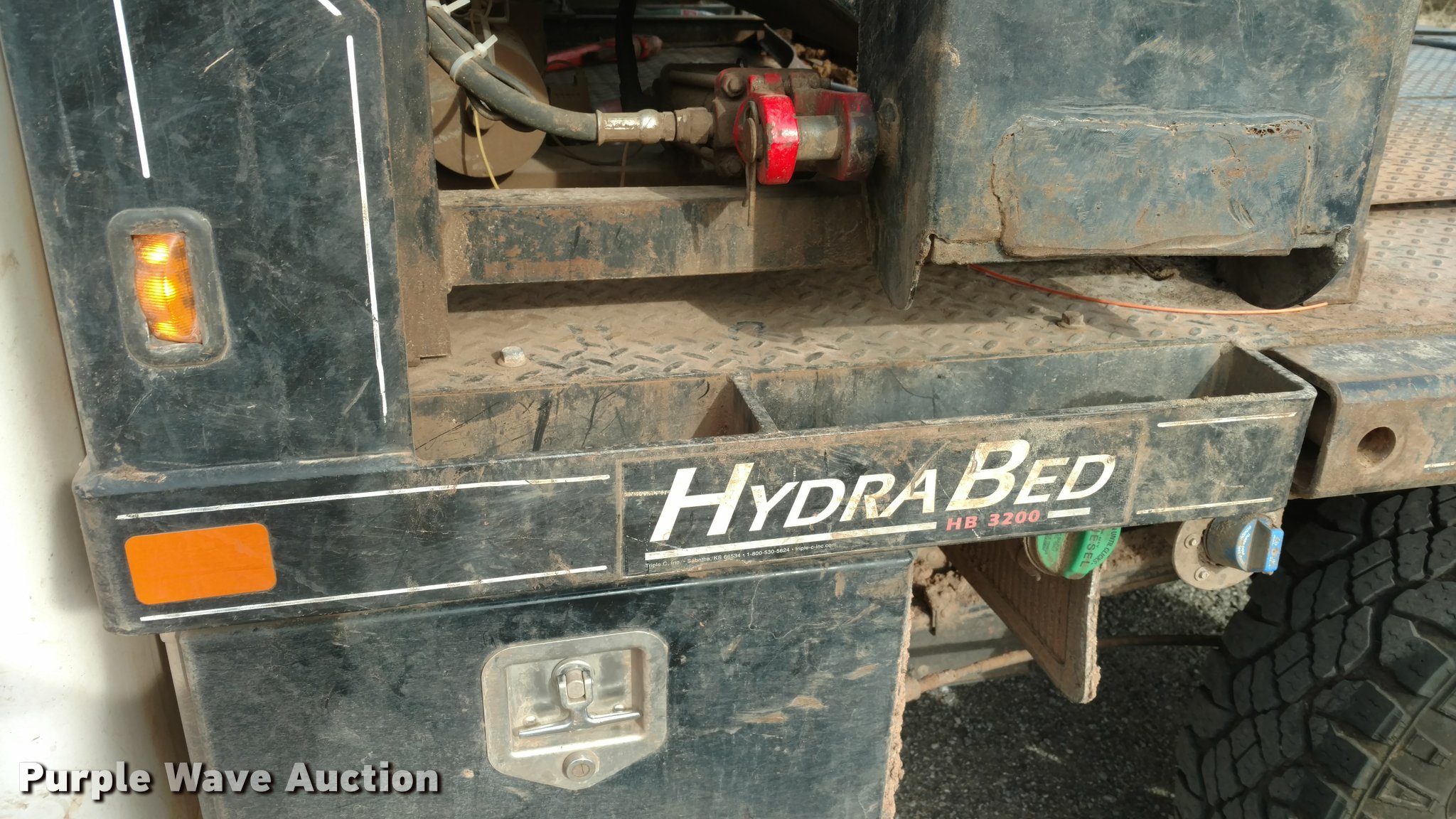 Hydra Bed series 30 bale bed in Medicine Lodge, KS Item BU9876 sold
