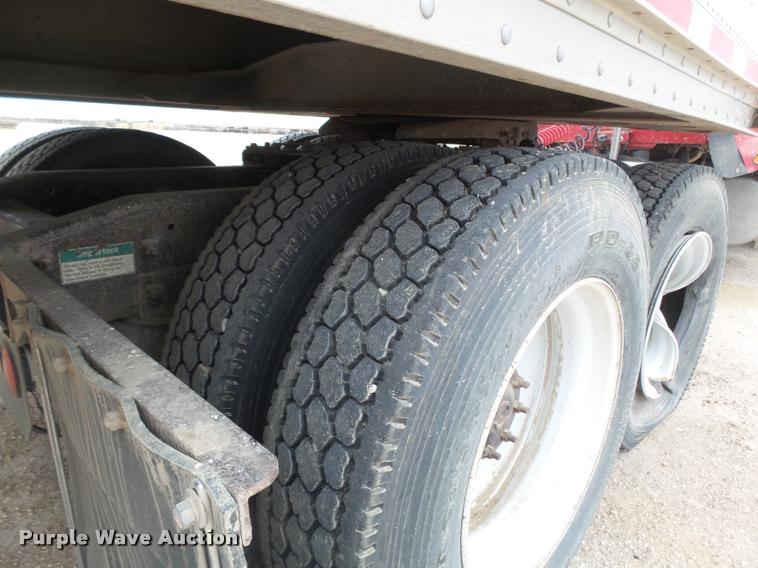 image for item DB1756 1998 Freightliner FLD semi truck