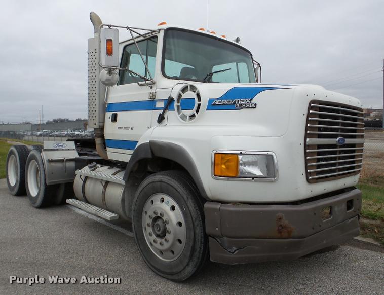 image for item DB5355 1995 Ford LTA9000 Aero Max 106 semi truck