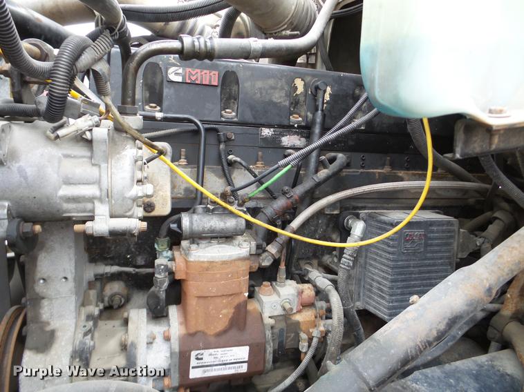 image for item DB5355 1995 Ford LTA9000 Aero Max 106 semi truck