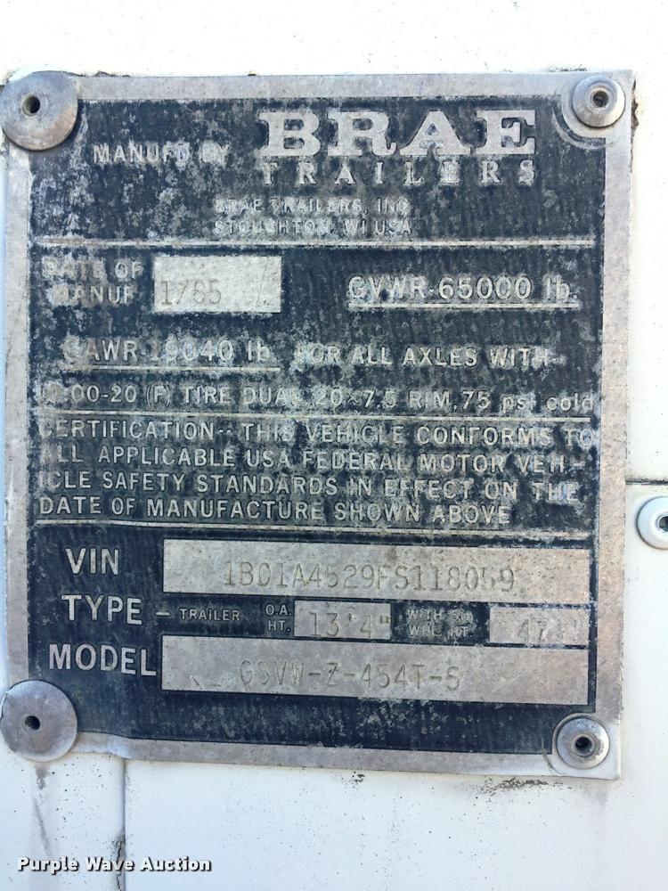 image for item F1703 1985 Brae dry van trailer