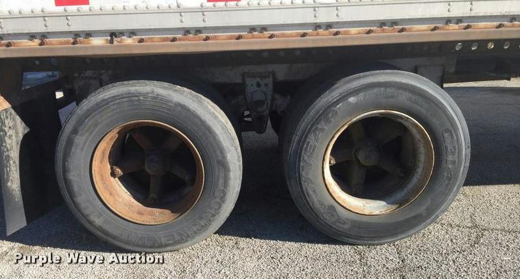 image for item F1704 1985 Brae dry van trailer