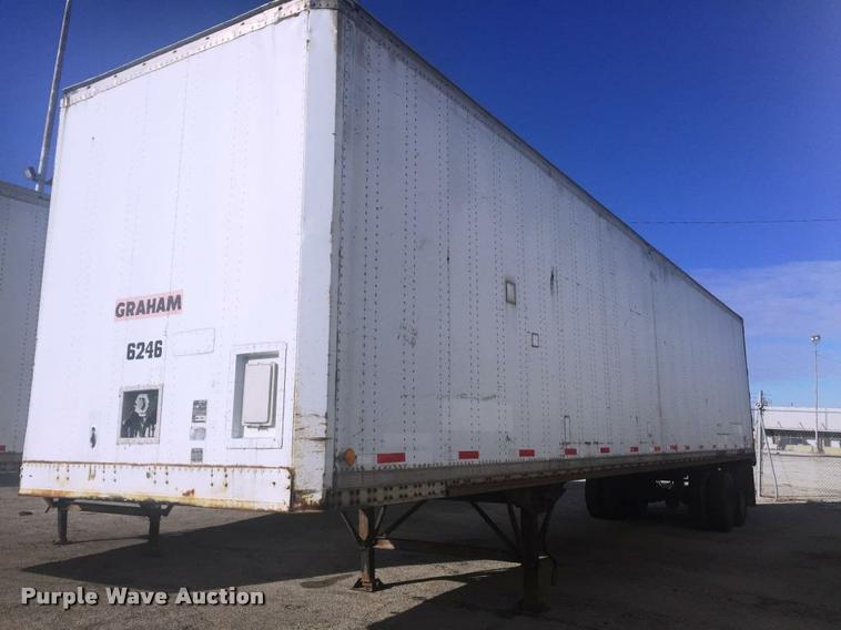 image for item F1707 1985 Brae dry van trailer