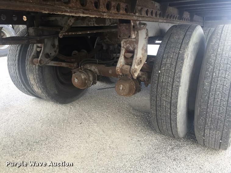 image for item F1707 1985 Brae dry van trailer