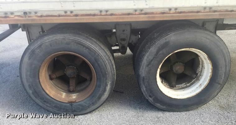 image for item F1707 1985 Brae dry van trailer