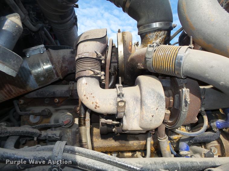 image for item L4191 2007 Kenworth T800 semi truck