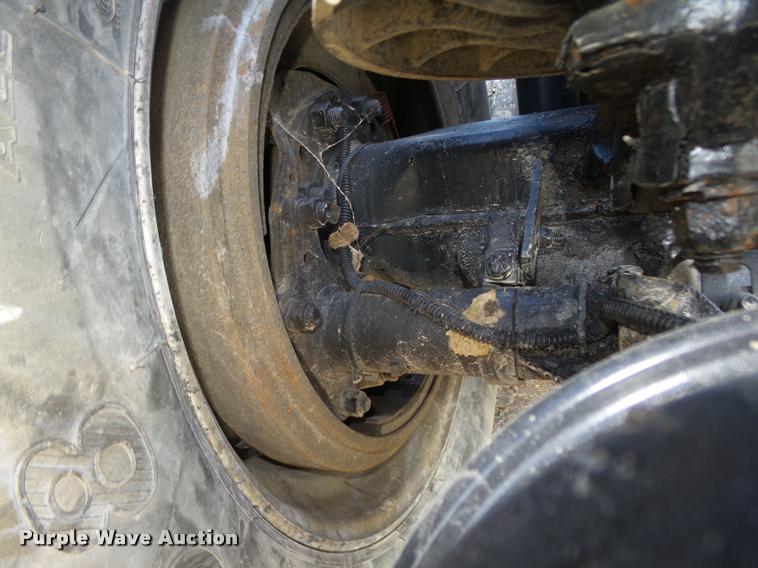 image for item L4191 2007 Kenworth T800 semi truck