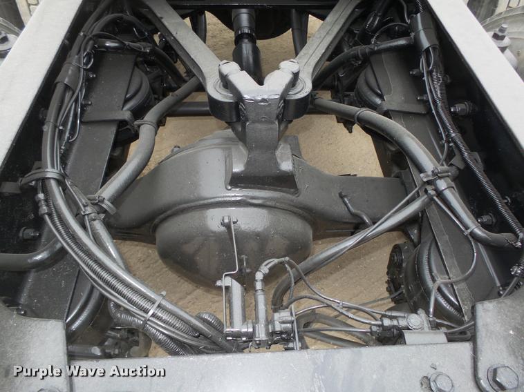 image for item L4198 1999 Kenworth T800 semi truck