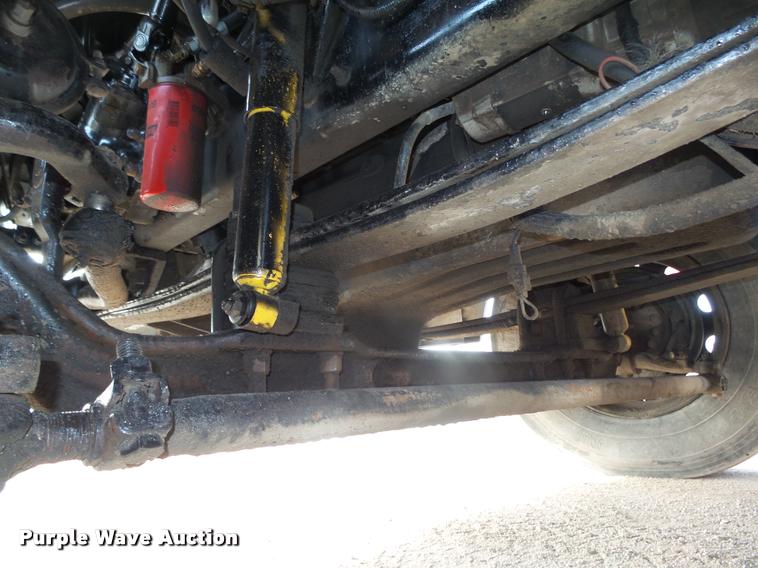 image for item L4231 1998 Ford AT9513 Aeromax 113 semi truck