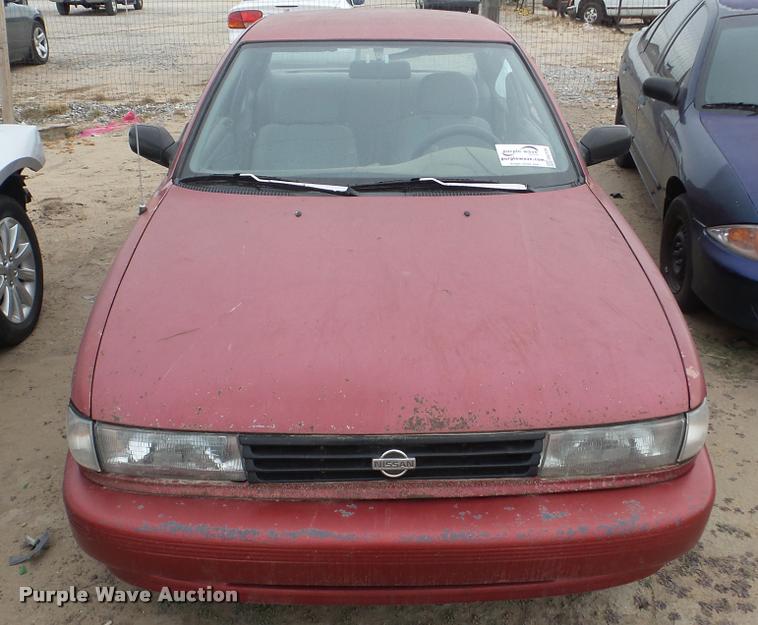 image for item DA2120 1992 Nissan Sentra
