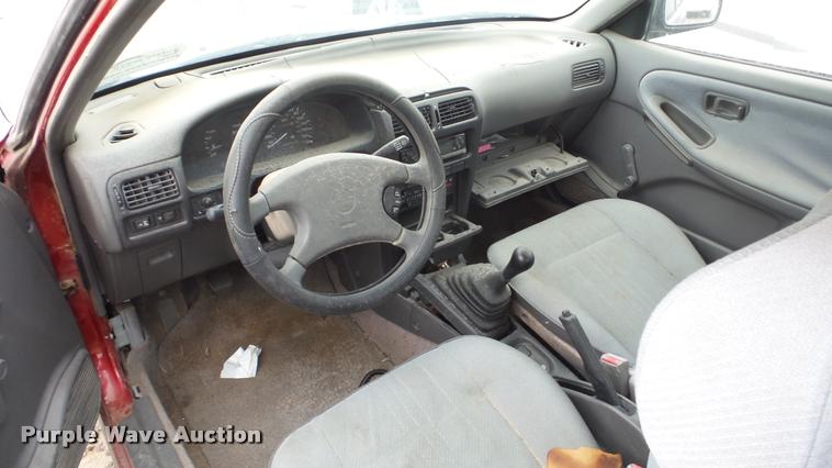 image for item DA2120 1992 Nissan Sentra