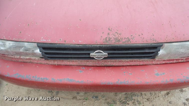 image for item DA2120 1992 Nissan Sentra