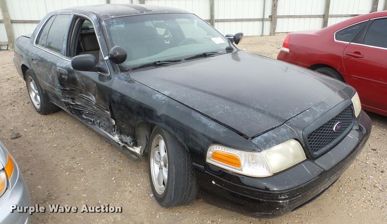 image for item DA2121 2003 Ford Crown Victoria Police Interceptor