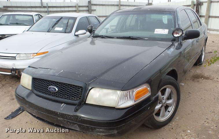 image for item DA2121 2003 Ford Crown Victoria Police Interceptor
