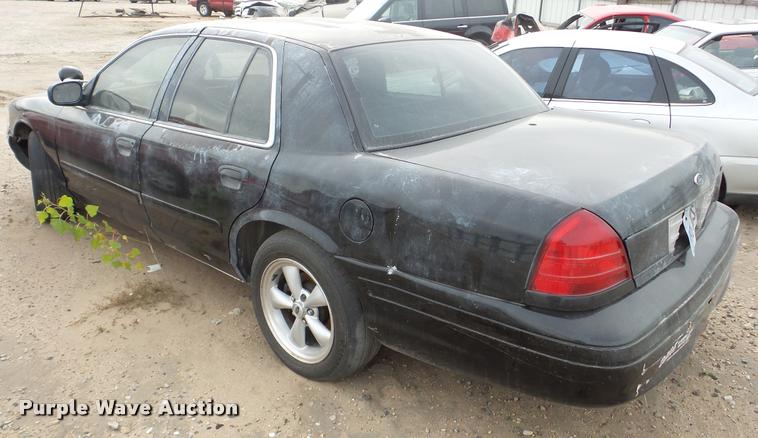 image for item DA2121 2003 Ford Crown Victoria Police Interceptor