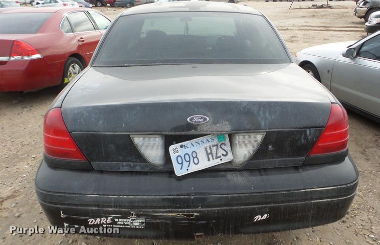 image for item DA2121 2003 Ford Crown Victoria Police Interceptor