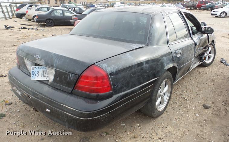 image for item DA2121 2003 Ford Crown Victoria Police Interceptor