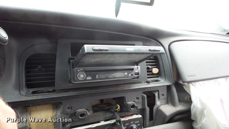 image for item DA2121 2003 Ford Crown Victoria Police Interceptor