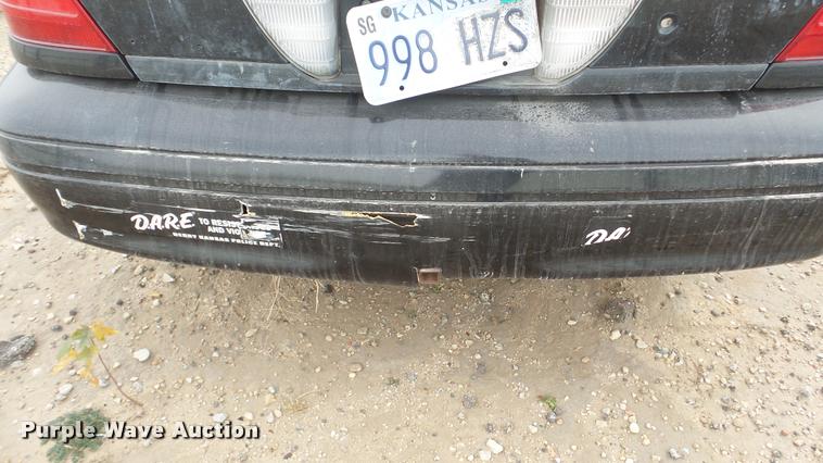 image for item DA2121 2003 Ford Crown Victoria Police Interceptor