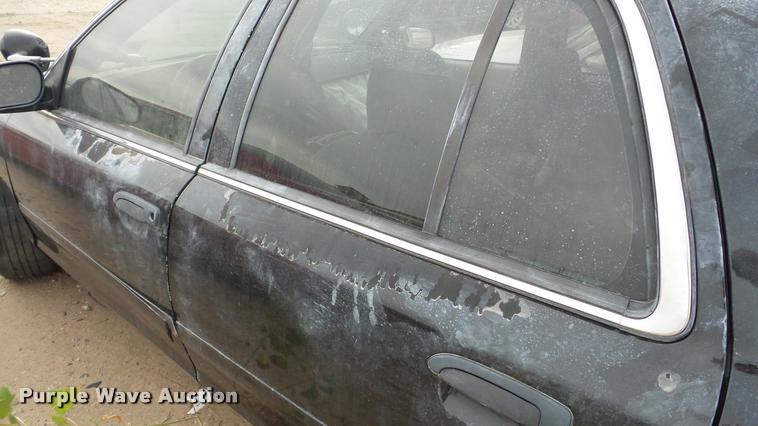 image for item DA2121 2003 Ford Crown Victoria Police Interceptor