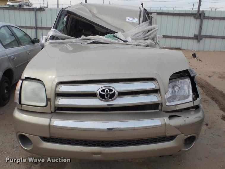 image for item DA2122 2004 Toyota Tundra SR5 Double Cab pickup truck