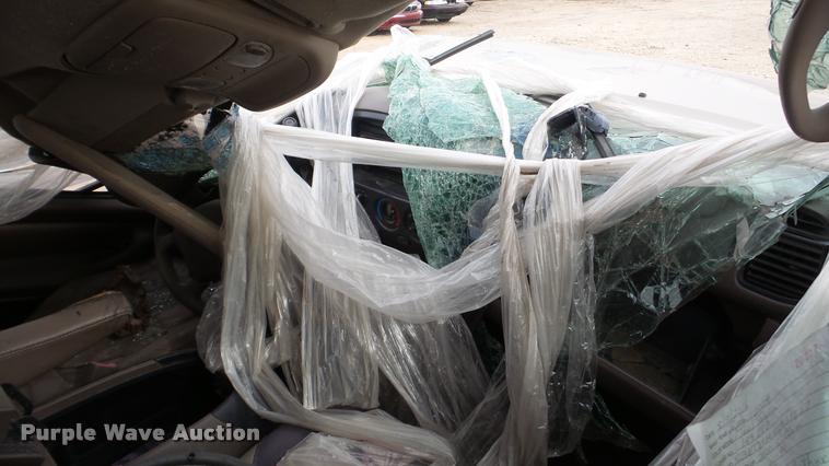 image for item DA2122 2004 Toyota Tundra SR5 Double Cab pickup truck