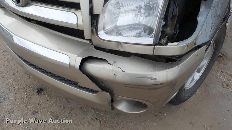 image for item DA2122 2004 Toyota Tundra SR5 Double Cab pickup truck