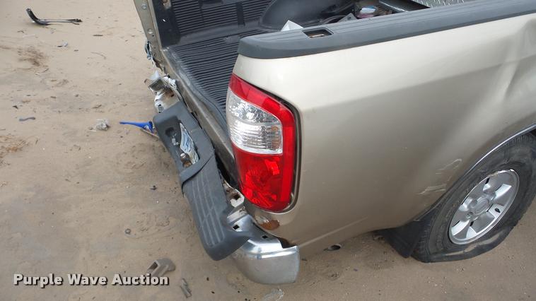 image for item DA2122 2004 Toyota Tundra SR5 Double Cab pickup truck