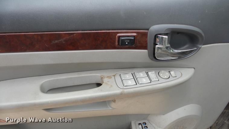 image for item DA2125 2007 Buick Rendezvous van