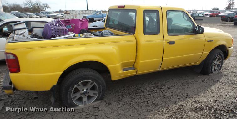 image for item DA2126 2003 Ford Ranger pickup truck