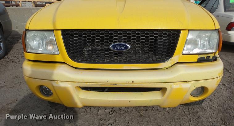 image for item DA2126 2003 Ford Ranger pickup truck