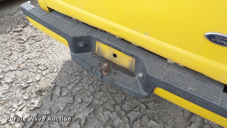 image for item DA2126 2003 Ford Ranger pickup truck