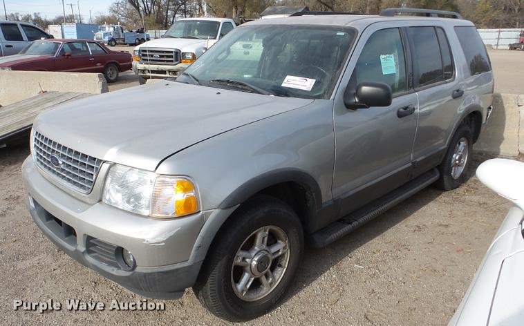 image for item DA2130 2003 Ford Explorer SUV