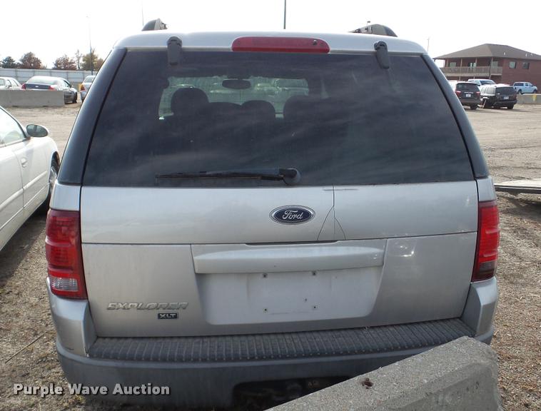 image for item DA2130 2003 Ford Explorer SUV