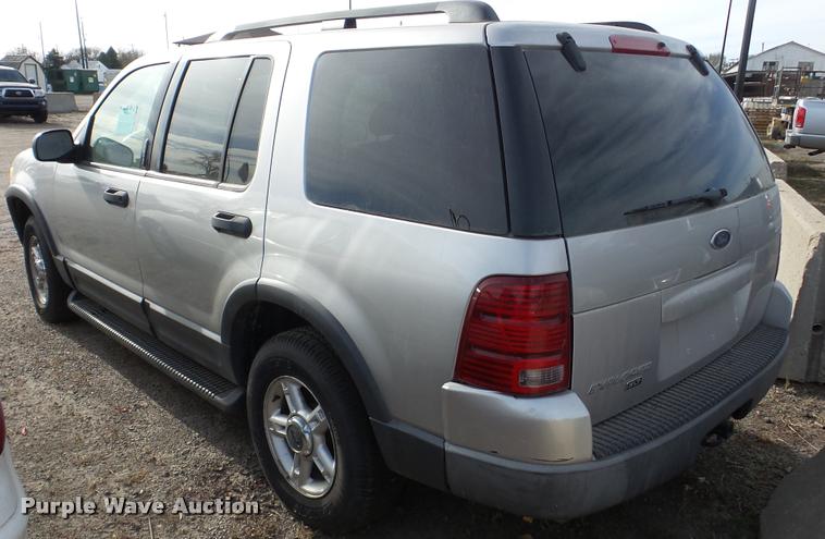 image for item DA2130 2003 Ford Explorer SUV