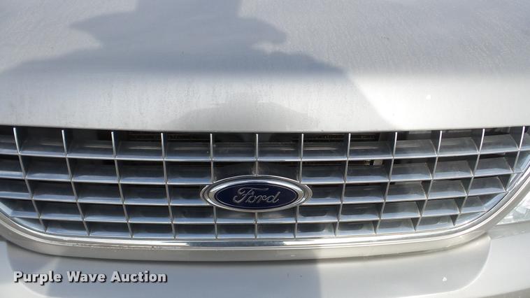 image for item DA2130 2003 Ford Explorer SUV