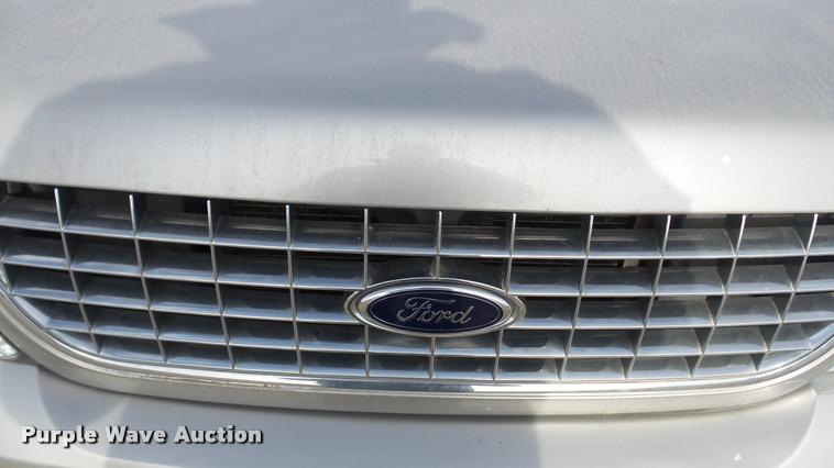 image for item DA2130 2003 Ford Explorer SUV