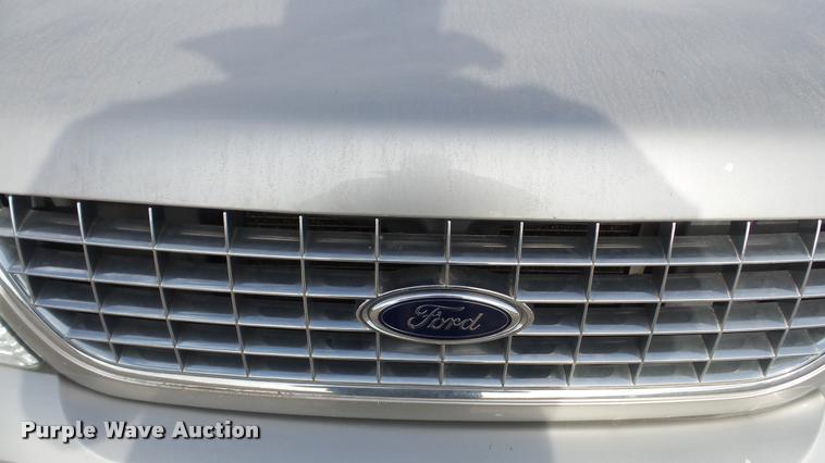 image for item DA2130 2003 Ford Explorer SUV