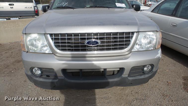 image for item DA2130 2003 Ford Explorer SUV