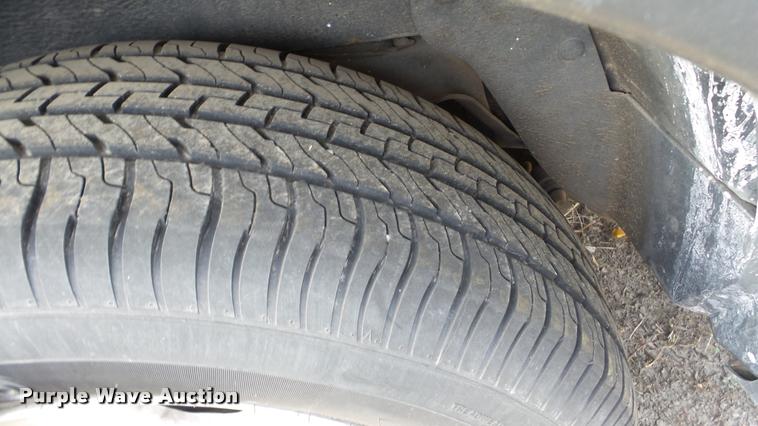 image for item DA2130 2003 Ford Explorer SUV