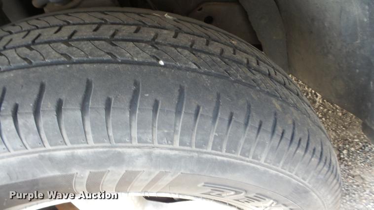 image for item DA2130 2003 Ford Explorer SUV