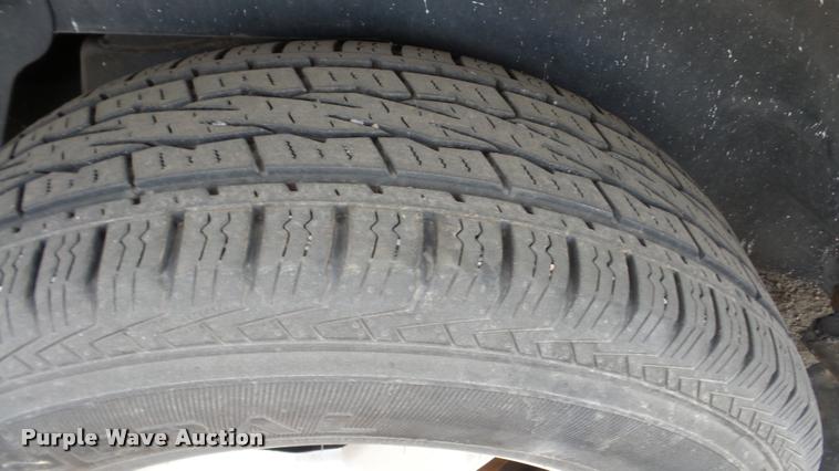 image for item DA2130 2003 Ford Explorer SUV