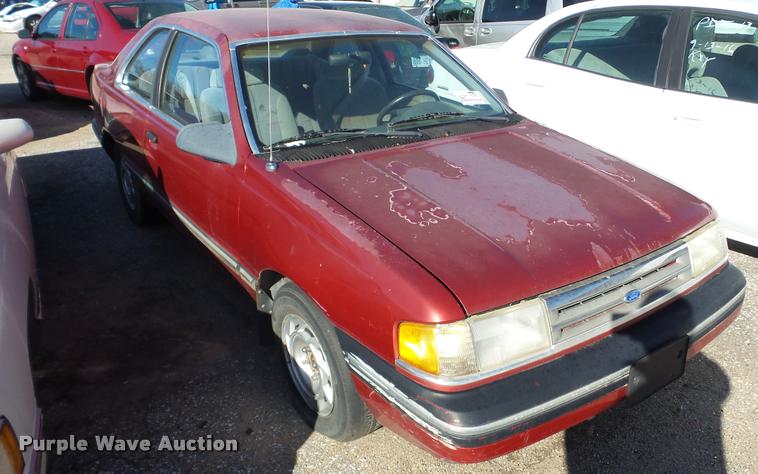 image for item DA2139 1990 Ford Tempo