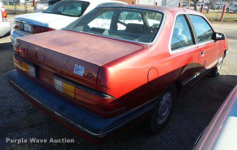 image for item DA2139 1990 Ford Tempo